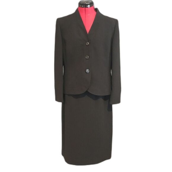 Suit Studio Skirt Suit Women Petite Size 12P Black 2-Piece Blazer and Skirt Set - Picture 8 of 8